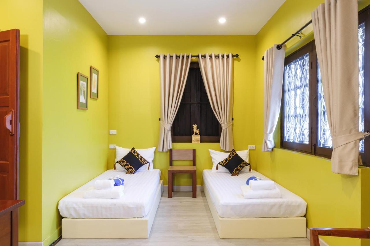 Ilili House Vandrarhem Chiang Mai Exteriör bild