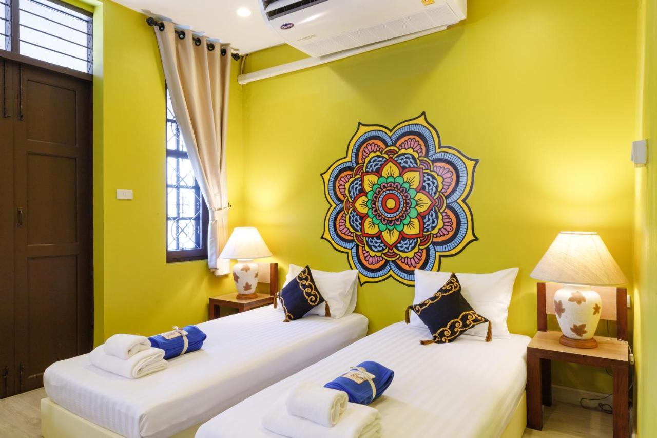 Ilili House Vandrarhem Chiang Mai Exteriör bild