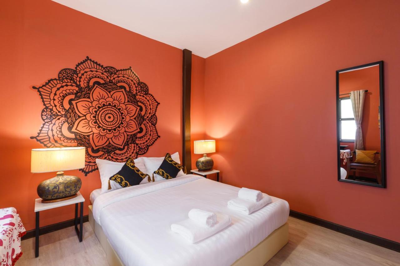 Ilili House Vandrarhem Chiang Mai Exteriör bild